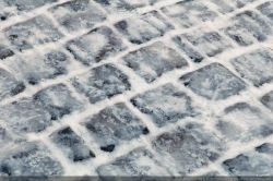 neige-sur-paves.JPG
